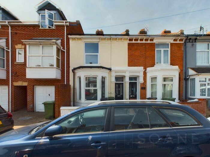 3 Bedroom Terraced House To Rent In Eastfield Road, PO4