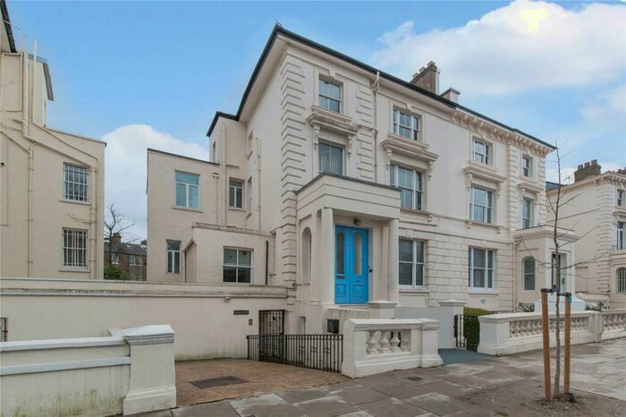 3 Bedroom Flat To Rent In Buckland Crescent, Belsize Park, NW3