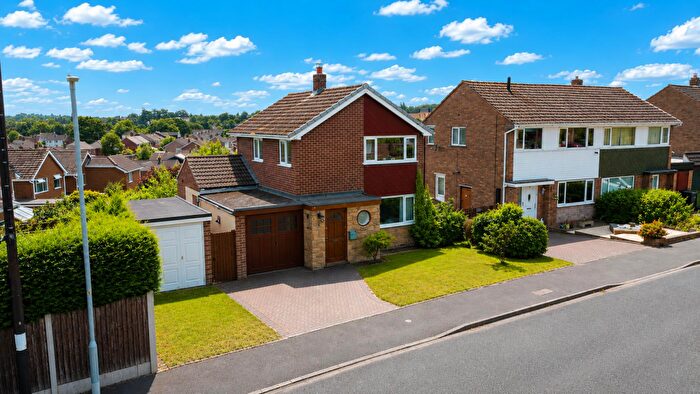 3 Bedroom House For Sale In Ferndale Crescent, Kidderminster, DY11