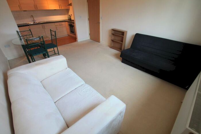1 Bedroom Apartment To Rent In Hastings Street, Luton, LU1
