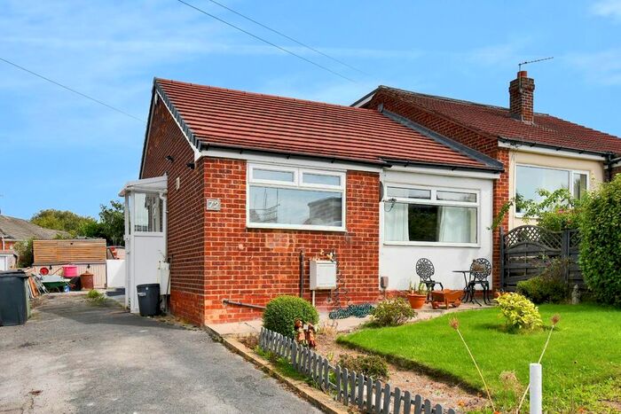 2 Bedroom Semi-Detached Bungalow To Rent In Coppice Wood Crescent, Yeadon, Leeds, LS19