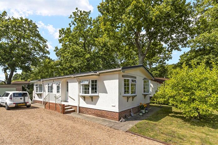 2 Bedroom Park Home For Sale In Deanland Wood Park, Golden Cross, Hailsham, BN27