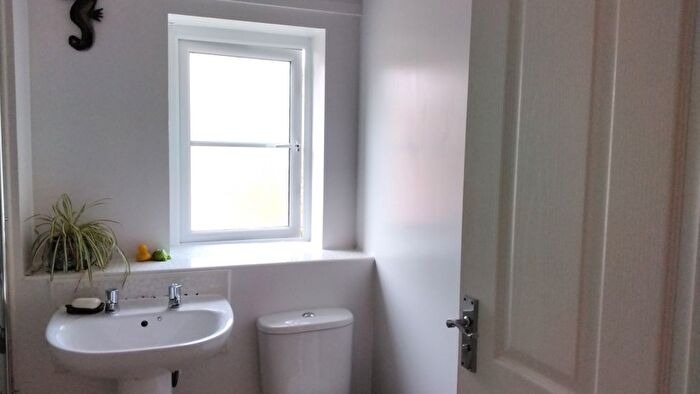 2 Bedroom Terraced House For Sale In Coxley Close, Glastonbury, BA6