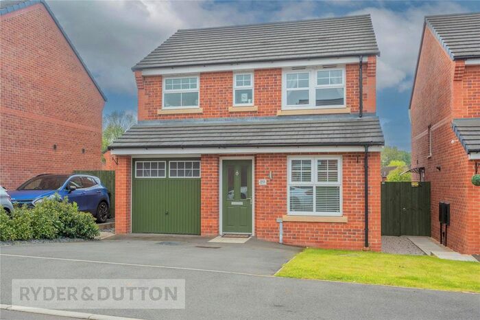 3 Bedroom Detached House To Rent In Ginnell Farm Avenue, Rochdale, Greater Manchester, OL16