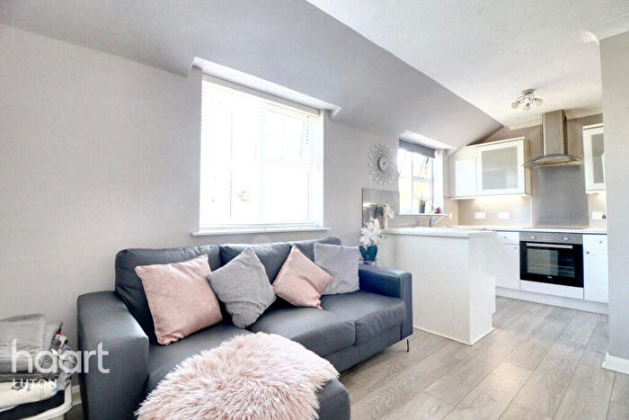 1 Bedroom Apartment For Sale In Earls Meade, Luton, LU2