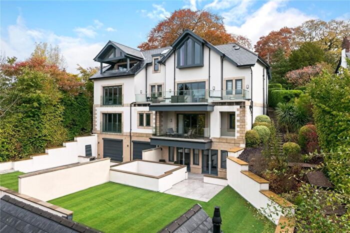 2 Bedroom Apartment For Sale In Congleton Road, Alderley Edge, Cheshire, SK9