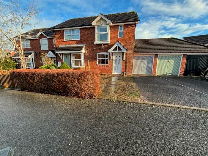 2 Bedroom Semi-Detached House To Rent In Forde Close Barrs Court, Bristol, BS30