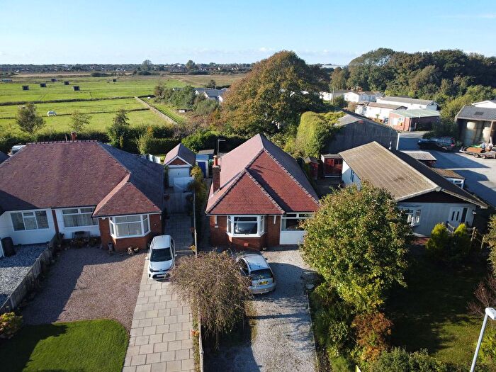 2 Bedroom Bungalow For Sale In A Turning Lane, Scarisbrick, Southport, PR8