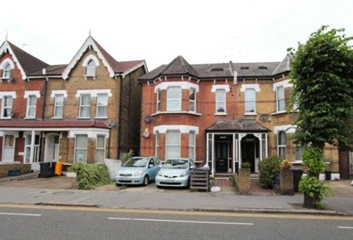 1 Bedroom Apartment To Rent In Oakfield Road, West Croydon, CR0