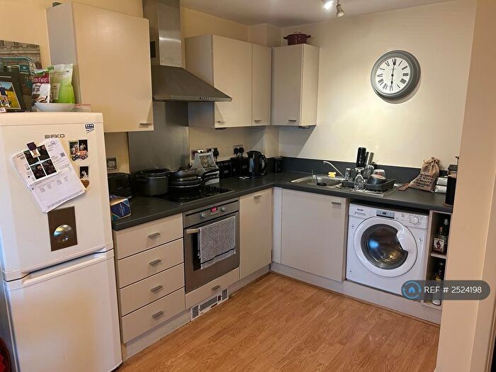1 Bedroom Flat To Rent In Johnston Court, London, E10