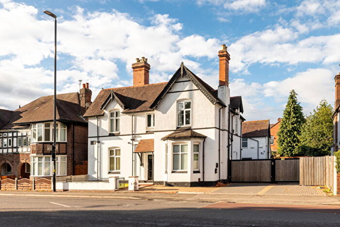 3 Bedroom Flat For Sale In Binley Road, Coventry, CV3