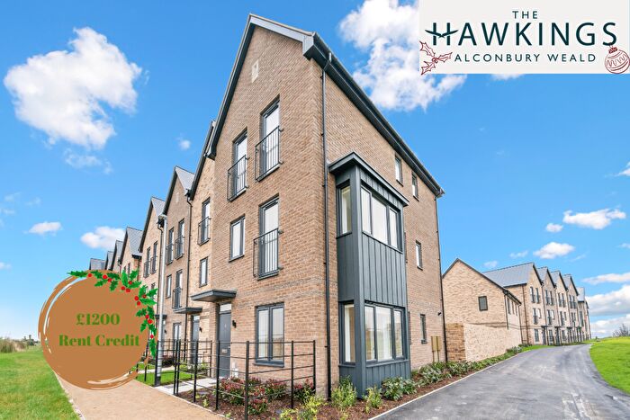 3 Bedroom Terraced House To Rent In The Hawkings, Huntingdon, Cambridgeshire, PE28