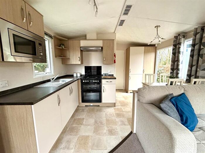 2 Bedroom Mobile Home For Sale In Gatebeck Holiday Park, Gatebeck Road, Kendal, LA8
