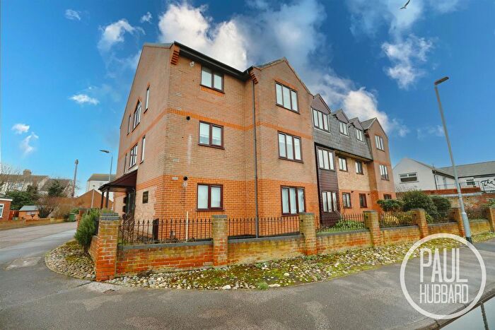 2 Bedroom Flat To Rent In Wilson Road, Pakefield, NR33