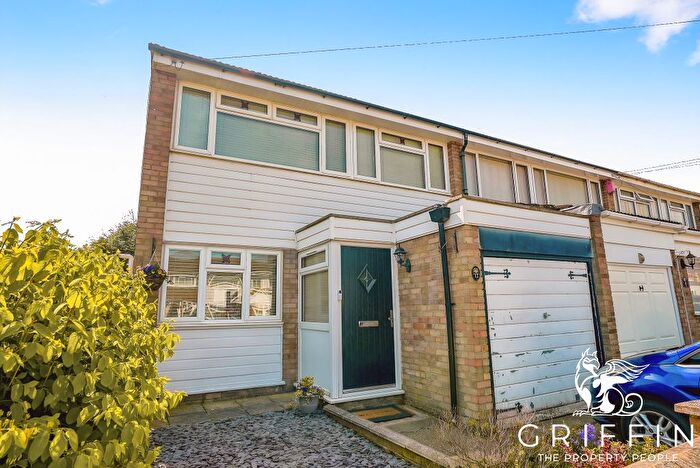 3 Bedroom End Of Terrace House For Sale In Arun, East Tilbury, RM18