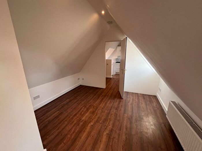 1 Bedroom Flat To Rent In Highbridge Street, Waltham Abbey, EN9