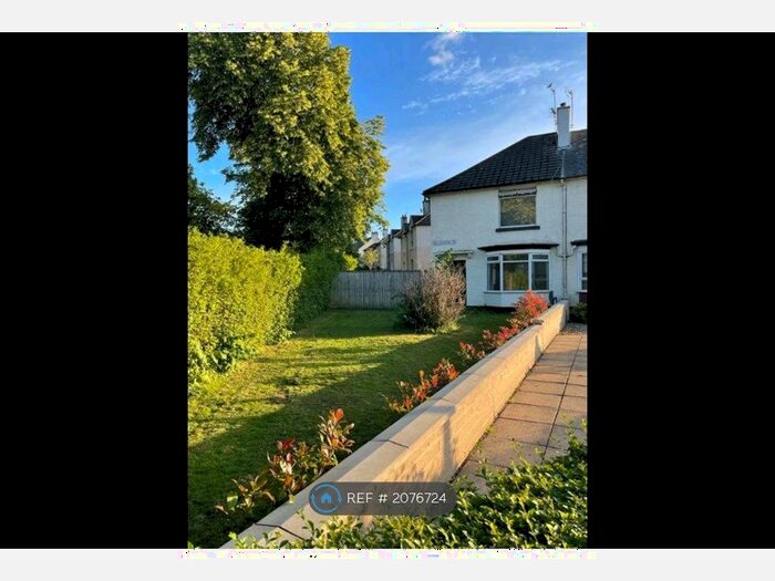 3 Bedroom Semi-Detached House To Rent In Bellahouston Drive, Glasgow, G52
