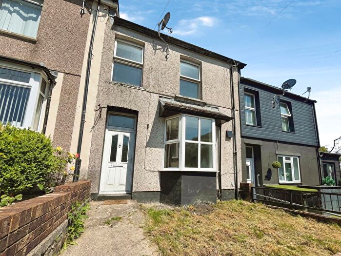 3 Bedroom House To Rent In Treherbert, Treorchy, Mid Glamorgan, CF42