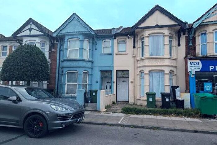 3 Bedroom Property To Rent In Chichester Road, Portsmouth, PO2