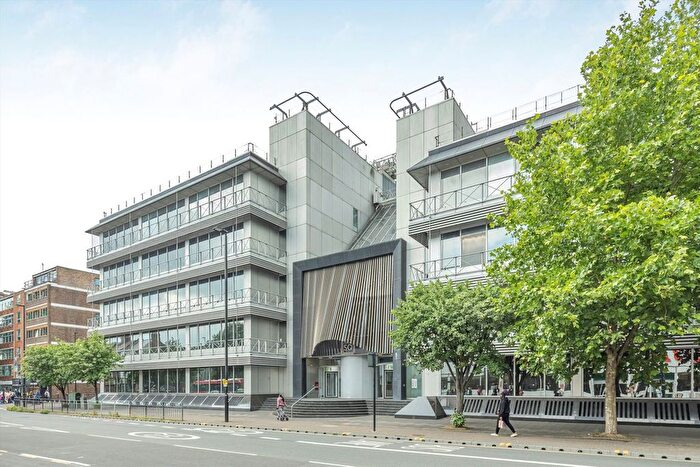 Studio To Rent In Staines Road, Hounslow, TW3