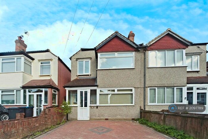 3 Bedroom Semi-Detached House To Rent In New Barns Avenue, Mitcham, CR4