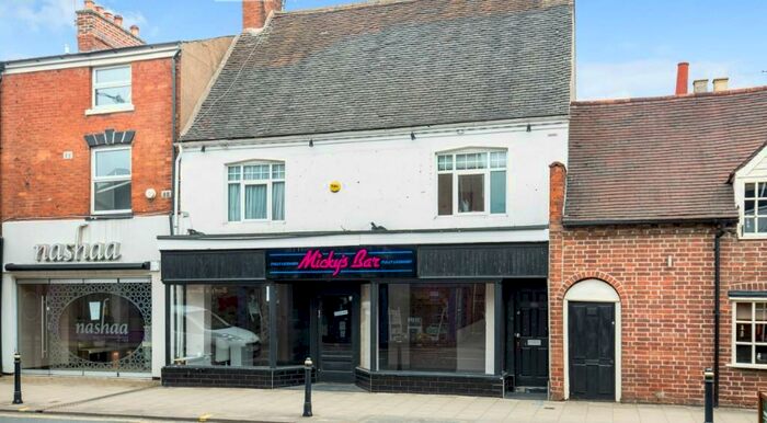 5 Bedroom Semi-Detached House To Rent In Warwick Road, Kenilworth, Warwickshire, CV8