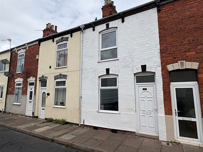 2 Bedroom Terraced House To Rent In Byron Street, Goole, DN14