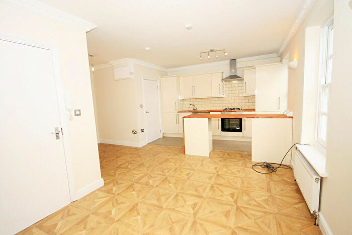 1 Bedroom Apartment To Rent In Cephas Avenue, London, E1