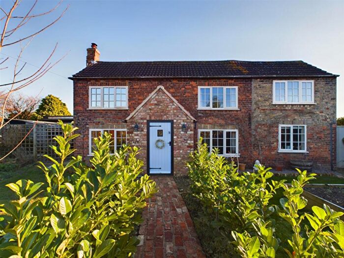 3 Bedroom Cottage For Sale In The Cottage, Mumby Road, Huttoft, Alford, LN13