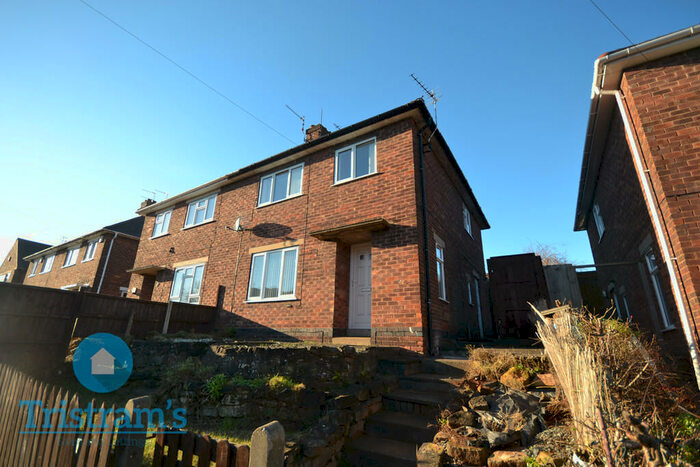 3 Bedroom Semi-Detached House To Rent In Rushcliffe Road, Hucknall, Nottingham, NG15