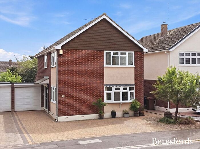 4 Bedroom Detached House For Sale In Wellfield, Writtle, CM1