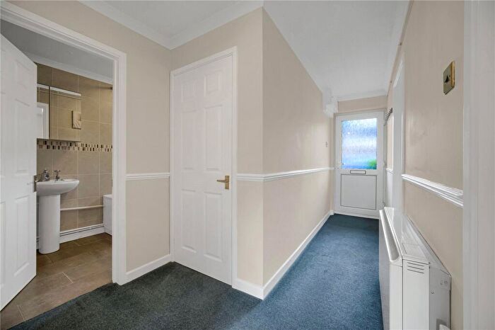 2 Bedroom Apartment To Rent In Fidlas Avenue, Cardiff, CF14