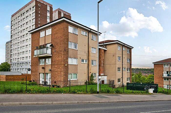 3 Bedroom Flat For Sale In Kirkstall Hill, Kirkstall, Leeds, LS4