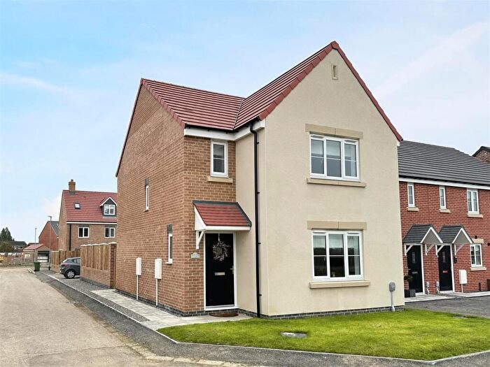 3 Bedroom Detached House For Sale In Kettlewell Way, Fairfield, TS21