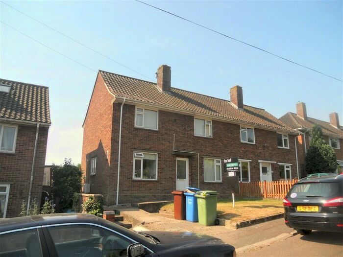 4 Bedroom Semi-Detached House To Rent In Ramsey Close, Norwich, Norfolk, NR4