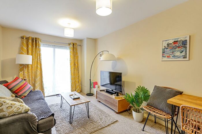 1 Bedroom Flat To Rent In Blytheswood Place, Streatham Hill, London, SW16