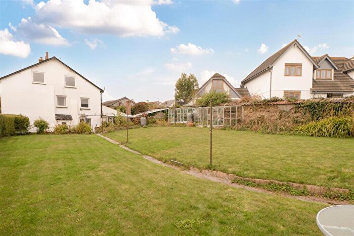 4 Bedroom Semi Detached House For Sale In Crockernwell, Exeter, EX6