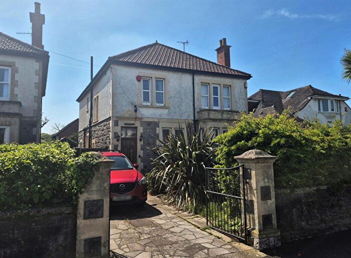 4 Bedroom Detached House For Sale In Brean Down Avenue, Weston-Super-Mare, BS23