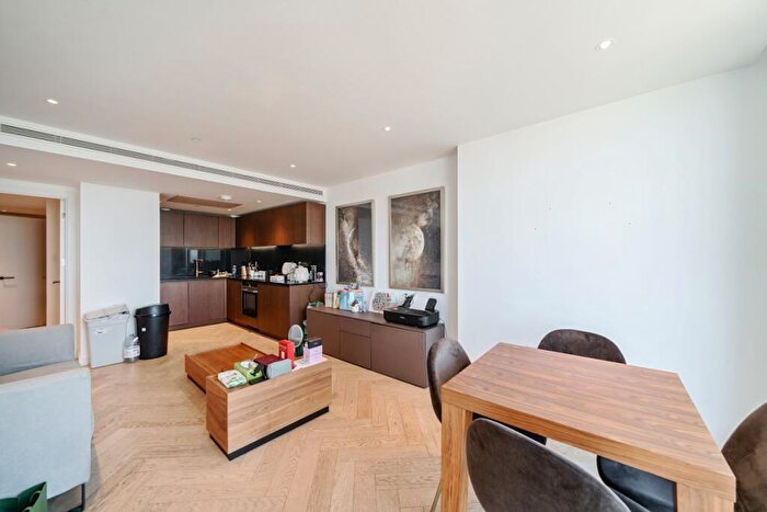 2 Bedroom Flat For Sale In Marsh Wall London, E14