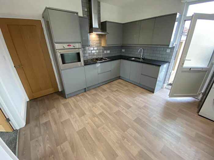 2 Bedroom Flat To Rent In Filton Road, Horfield, BS7