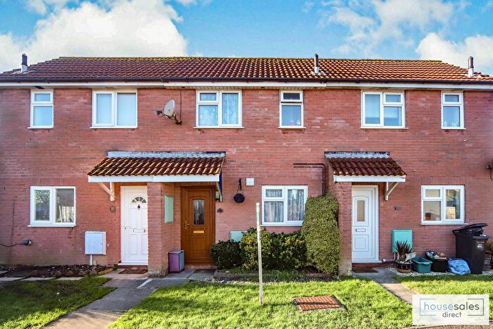 1 Bedroom Terraced House For Sale In Cunningham Road, Burnham-On-Sea, TA8