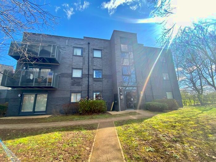 2 Bedroom Flat To Rent In Ethelred Court, The Mall, Harrow, HA3