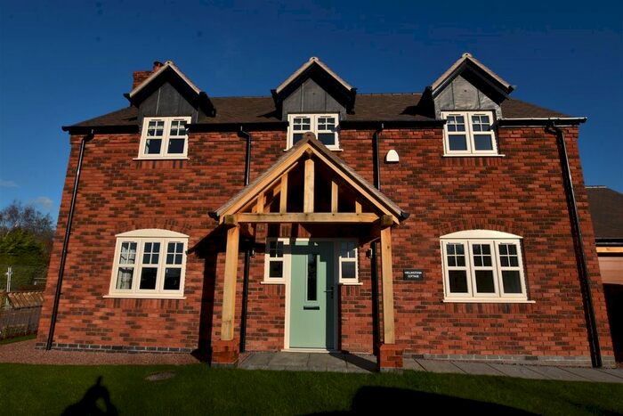 3 Bedroom Property To Rent In Harrow Lane, Himbleton, Droitwich, WR9