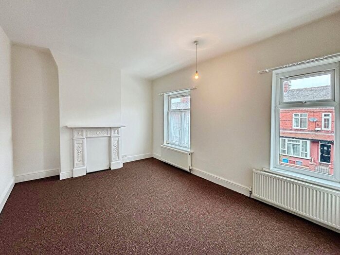 3 Bedroom Terraced House To Rent In Campbell Road, Manchester, Greater Manchester, M13