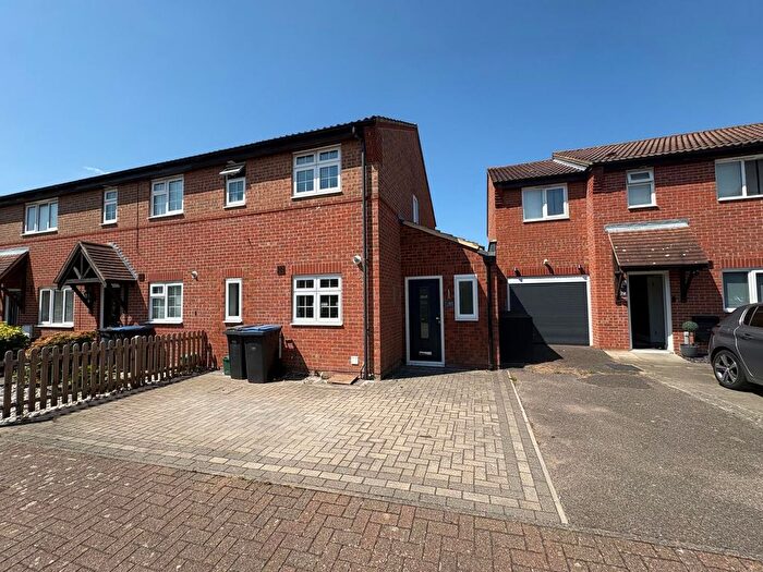 3 Bedroom Property To Rent In Coalport Close, Harlow, CM17