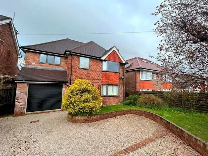 4 Bedroom Detached House To Rent In Queen Eleanors Road, Guildford, GU2