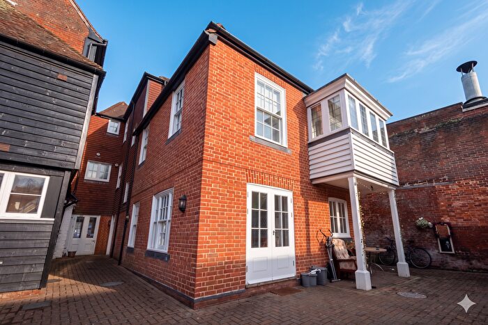 1 Bedroom Flat To Rent In A Palace Street, Canterbury, CT1