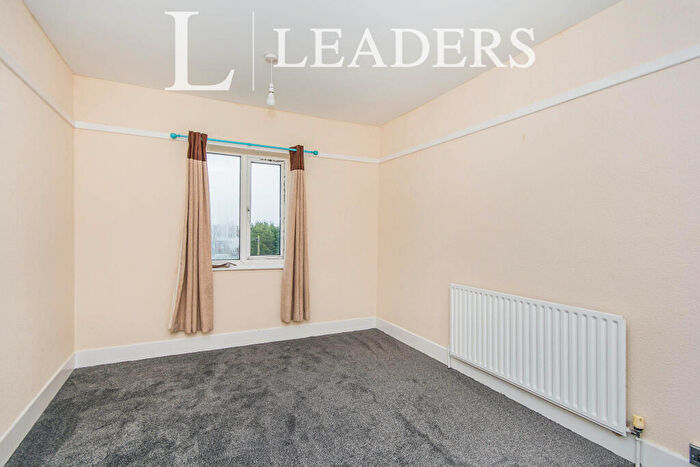 3 Bedroom Flat To Rent In Henshalls Flats, Roman Bank, PE25