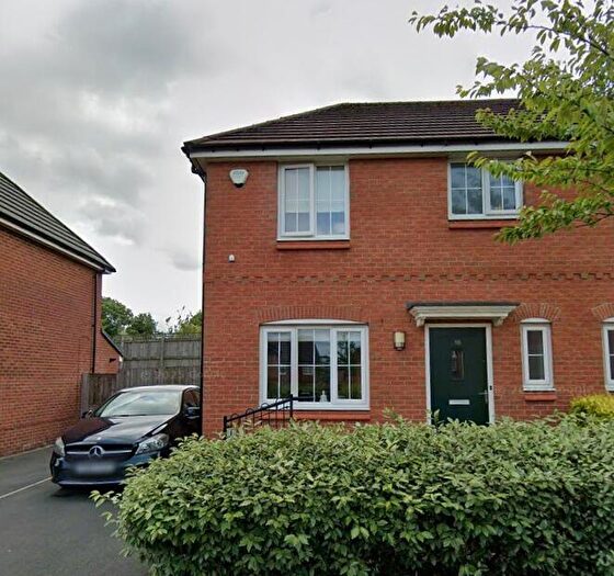 2 Bedroom Semi-Detached House To Rent In Fernhurst Street, Oldham, Greater Manchester, OL1