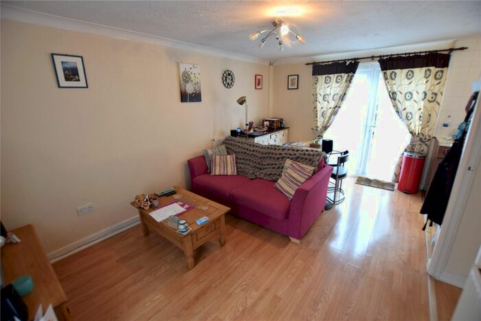 1 Bedroom Maisonette To Rent In Jameston, Birch Hill, Bracknell, Berkshire, RG12